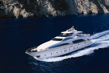 YACHT CHARTER